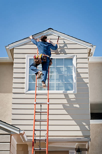 Property Management Cleanouts in Lake Clarke Shores, FL